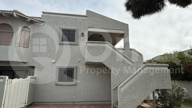 850 S River Dr Tempe, AZ 85281 photo 2