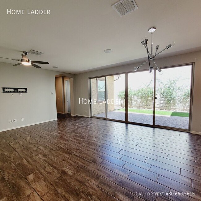 4333 E Dennisport Ave Gilbert, AZ 85295 photo 3