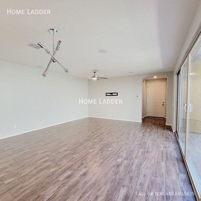 4333 E Dennisport Ave Gilbert, AZ 85295 photo 2