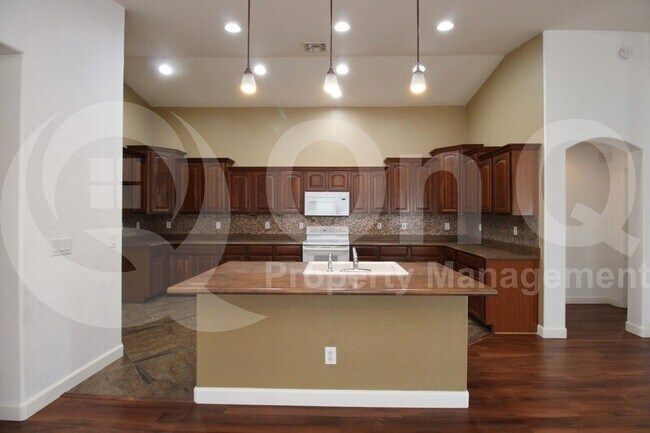 4631 E Buckboard Ct Gilbert, AZ 85297 photo 2