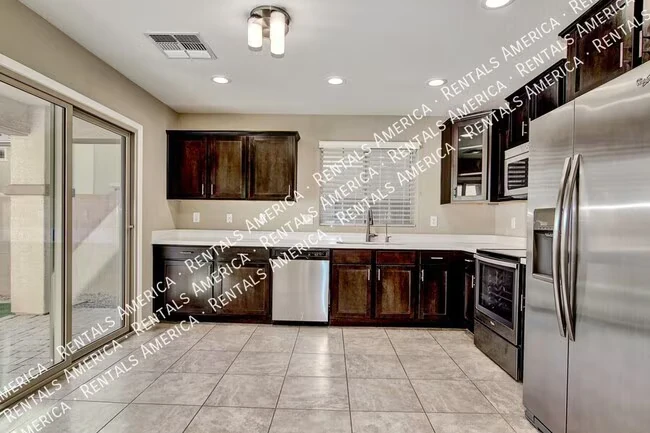 2558 E Boston St Gilbert, AZ 85295 photo 3