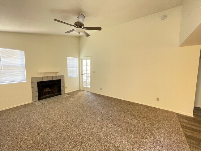 2855 S Ext Rd Mesa, AZ 85210 photo 2