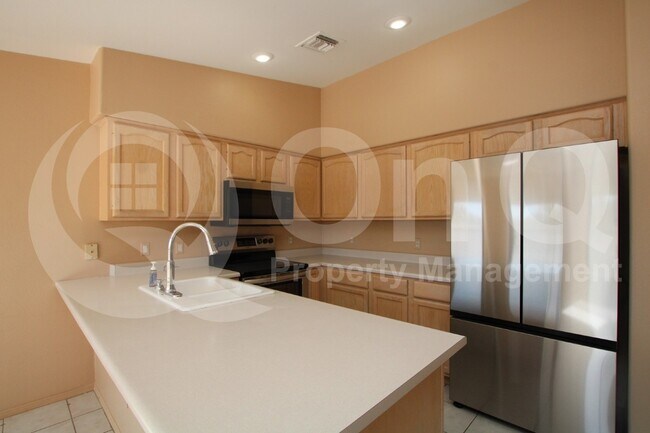 16805 E Glenbrook Blvd Fountain Hills, AZ 85268 photo 2