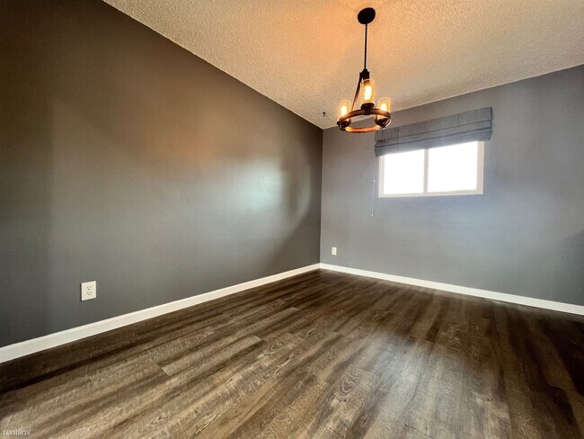 2204 N Normal Ave Tempe, AZ 85288 photo 5