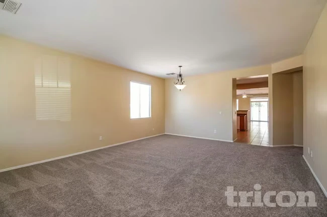 7022 W Carson Rd Phoenix, AZ 85339 photo 3