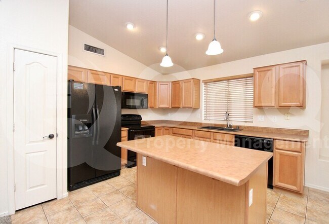 18618 N 16th Pl Phoenix, AZ 85024 photo 3