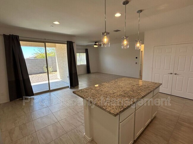 21217 W Holly St Buckeye, AZ 85396 photo 5