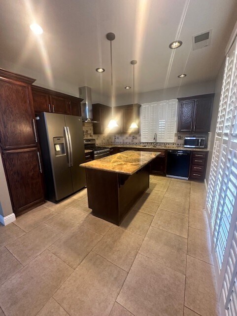 4712 Brookside Cir Fairfield, CA 94534 photo 2