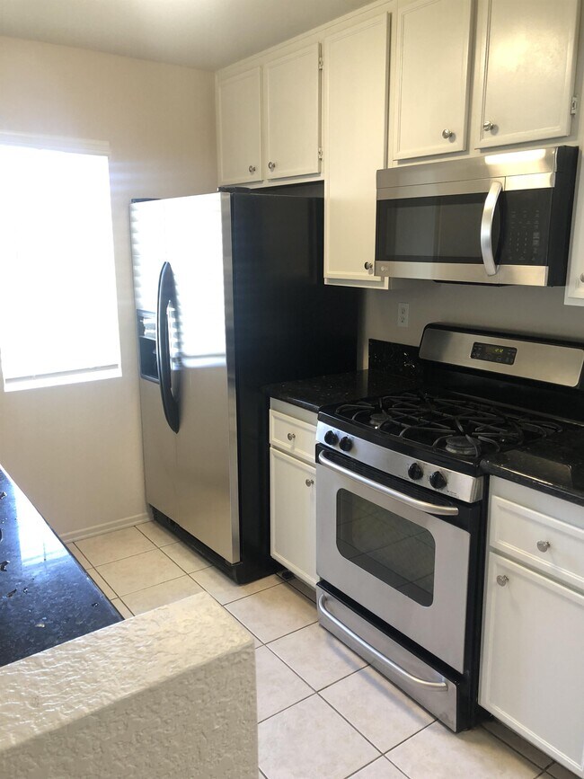 10898 Aderman Ave San Diego, CA 92126 photo 5