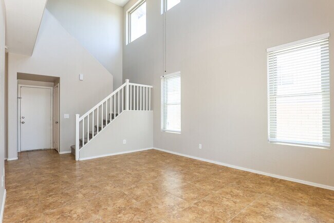 16806 S Magenta Rd Phoenix, AZ 85048 photo 4