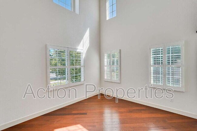 675 W Esplanade Dr Mountain House, CA 95391 photo 5