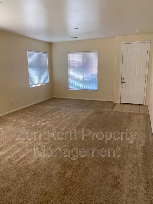 4569 E Sundance Ave Gilbert, AZ 85297 photo 4