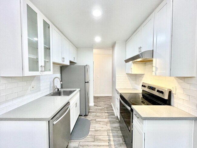 6292 Joaquin Murieta Ave Newark, CA 94560 photo 3