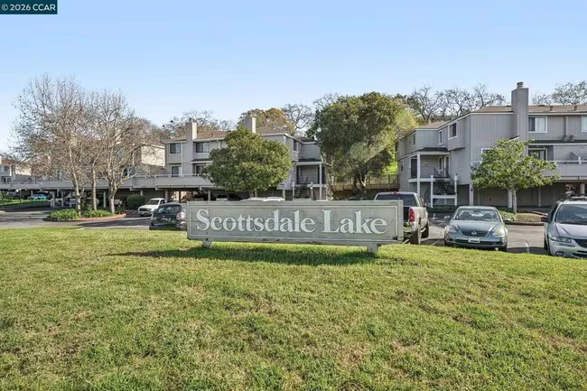 2 Lakeview Ct Novato, CA 94947 photo 2