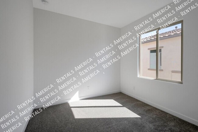 4533 S Mole Mesa, AZ 85212 photo 2