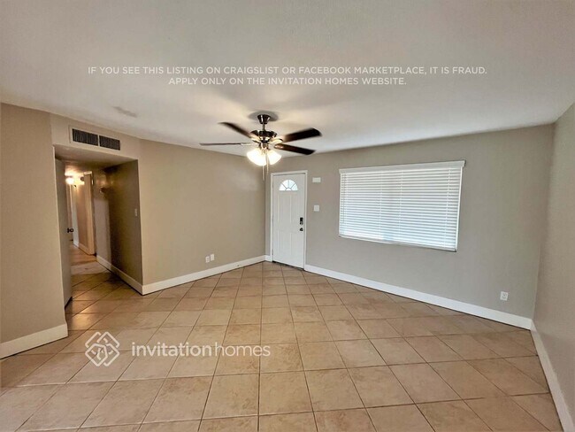 7005 N 76th Dr Glendale, AZ 85303 photo 2