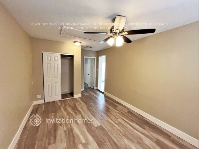 7005 N 76th Dr Glendale, AZ 85303 photo 5