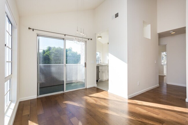 4616 Campus Ave San Diego, CA 92116 photo 5