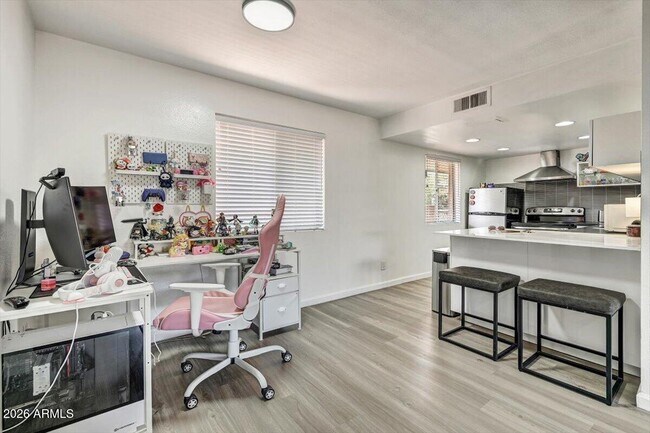 4354 N 82nd St Scottsdale, AZ 85251 photo 4