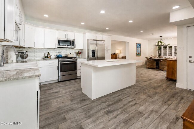 6525 E Lewis Ave Scottsdale, AZ 85257 photo 3