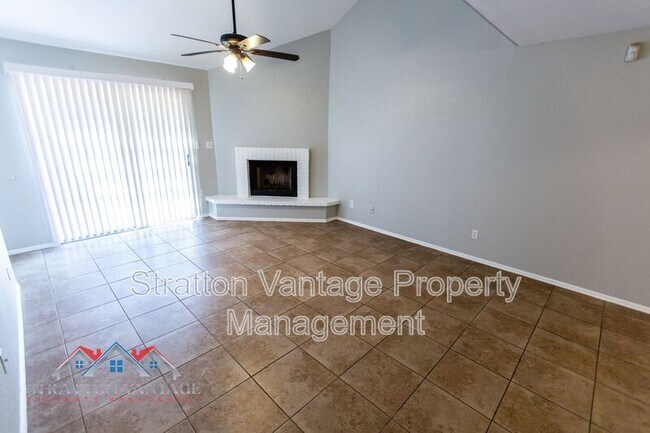 911 S Siesta Ln Tempe, AZ 85281 photo 5
