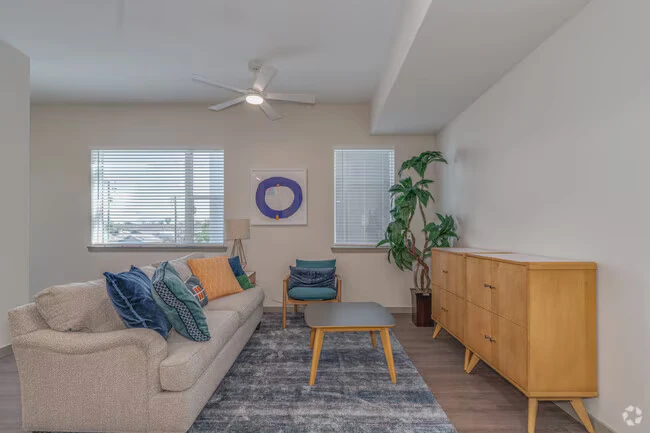 Phoenix Scholar House photo 4