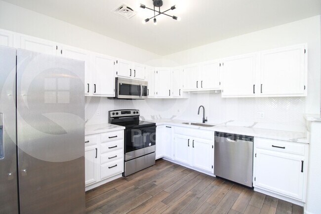 733 S MacDonald Mesa, AZ 85210 photo 5