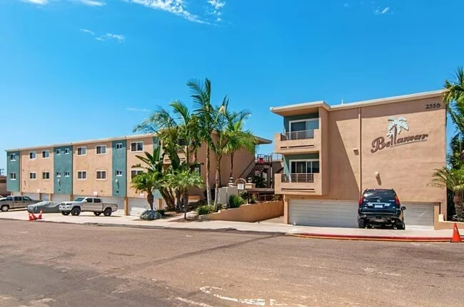 2556 Chicago St San Diego, CA 92110