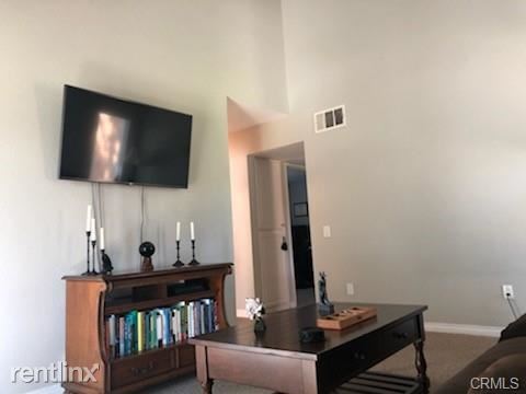 17123 W Bernardo Dr San Diego, CA 92127 photo 3