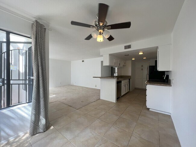 6055 Estelle St San Diego, CA 92115 photo 4
