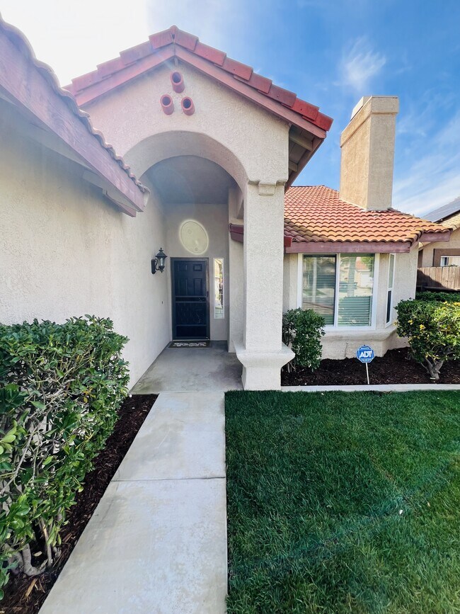 24555 Camino Meridiana Murrieta, CA 92562 photo 3