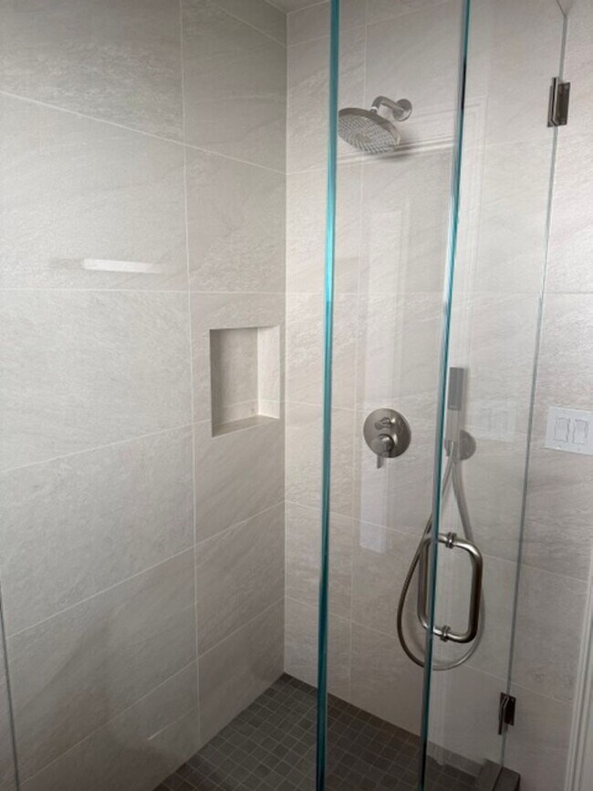 2432-2436 Park Blvd Oakland, CA 94606 photo 5