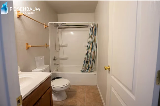 9950 W Lynx Dr Arizona City, AZ 85123 photo 5