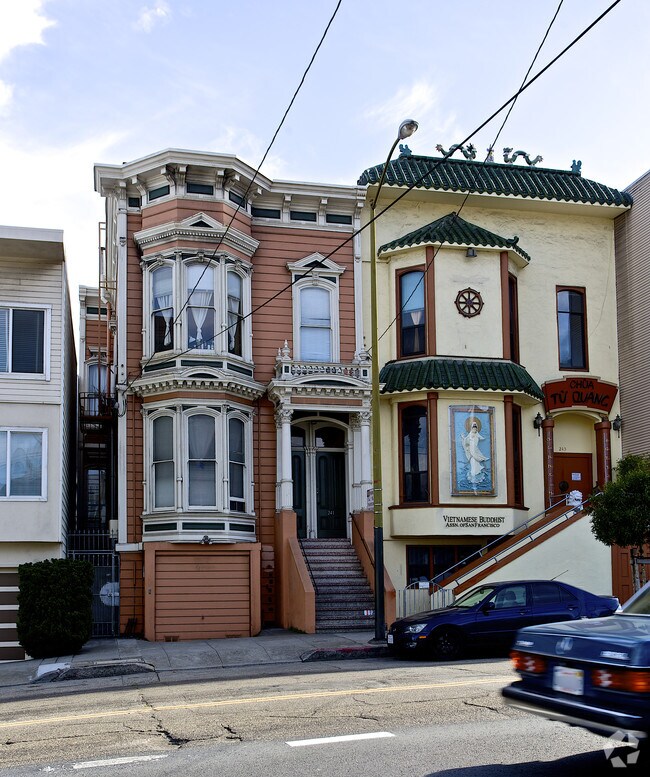 239-241 Duboce Ave San Francisco, CA 94103 photo 3