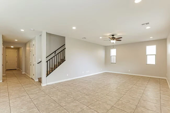4819 W St Anne Ave Phoenix, AZ 85339 photo 5