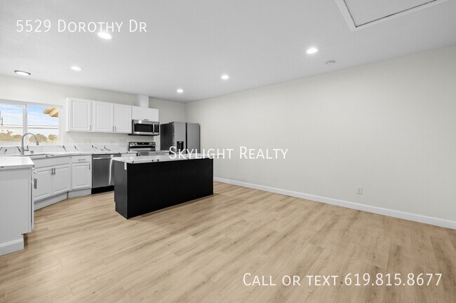 5529 Dorothy Dr San Diego, CA 92115 photo 4