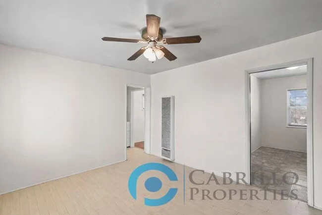 4334 Cleveland Ave San Diego, CA 92103 photo 3