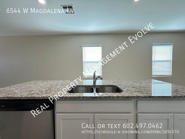 6544 W Magdalena Ln Phoenix, AZ 85339 photo 5