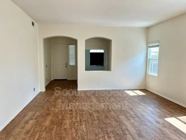 41423 Temeku Dr Temecula, CA 92591 photo 5
