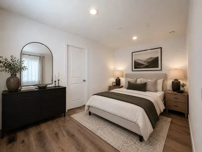 2060 N Center St Mesa, AZ 85201 photo 5