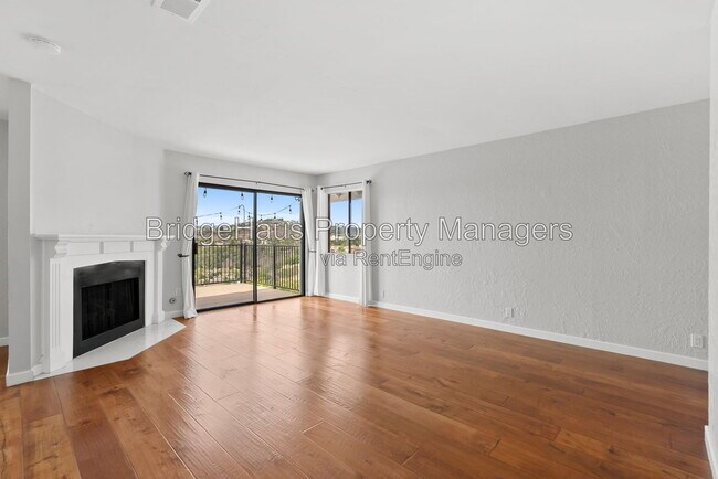 6531 Corte Valdez Carlsbad, CA 92009 photo 4
