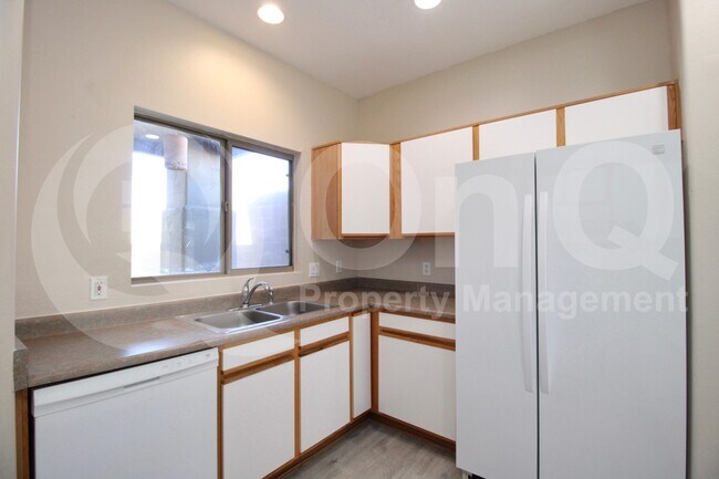 440 S Val Vista Dr Mesa, AZ 85204 photo 4