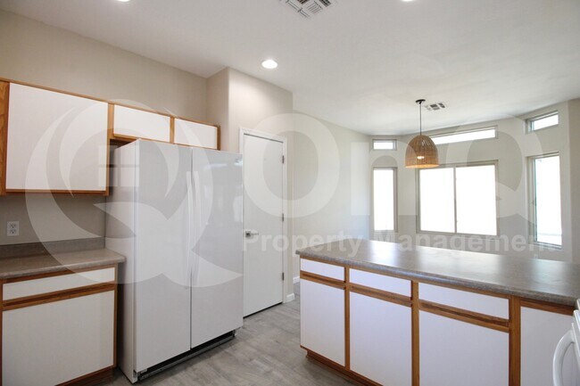 440 S Val Vista Dr Mesa, AZ 85204 photo 5