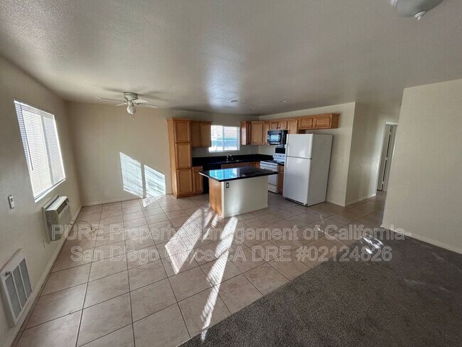 2659 Buena Vista Ave Lemon Grove, CA 91945 photo 4