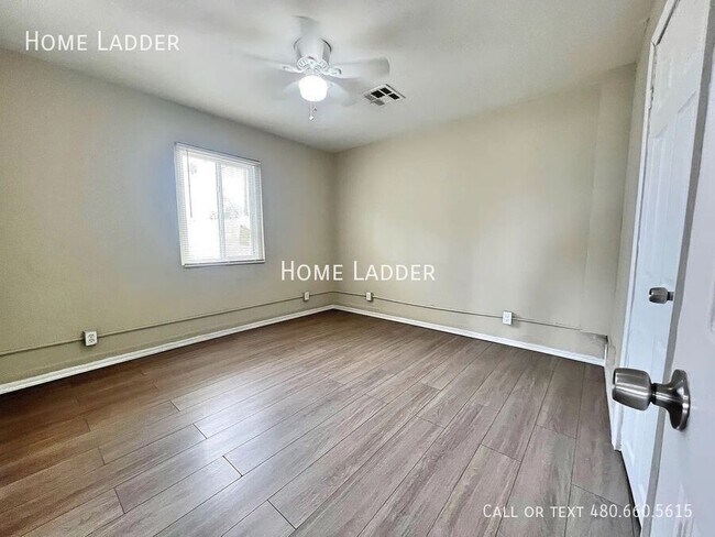 927 S 35th Ave Phoenix, AZ 85009 photo 5