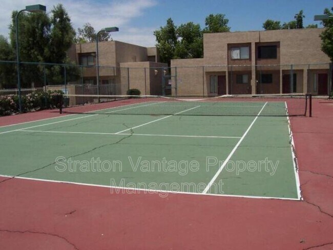 601 W 14th St Tempe, AZ 85281 photo 4