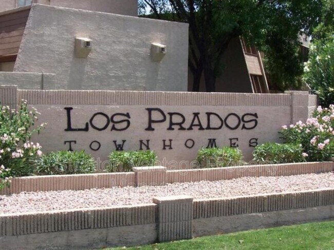 601 W 14th St Tempe, AZ 85281 photo 2