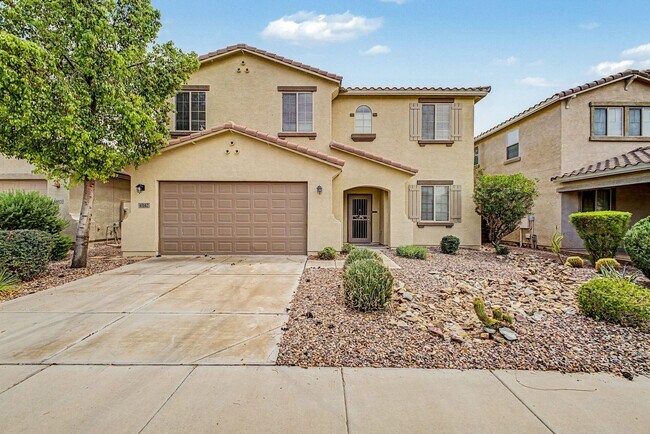 4947 E Odessa Dr photo 2