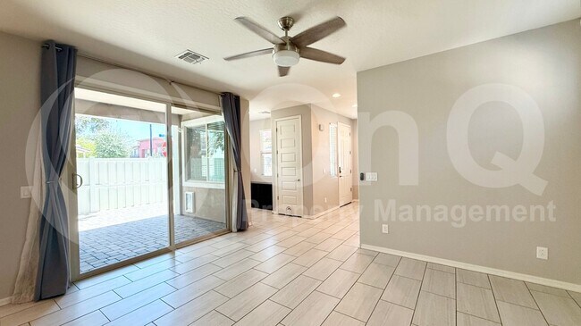 3749 East Stiles Lane Gilbert, AZ 85295 photo 5