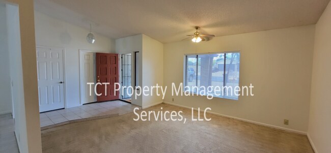 6601 S McKemy St Tempe, AZ 85283 photo 2